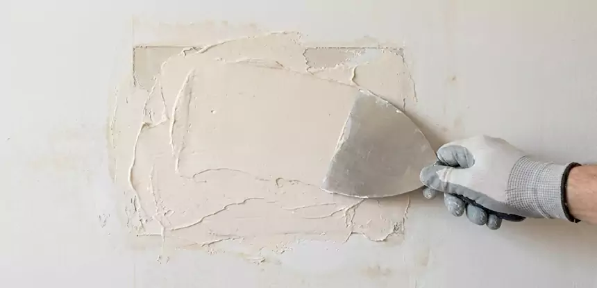 Professional Water Damage Wall Repair Services in Overland Park, KS
